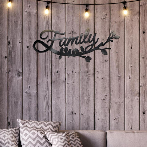 Family Wall Decor Metal Sign, Cursive Word Black Iron Home Art for Rustic Kitchen Decoration