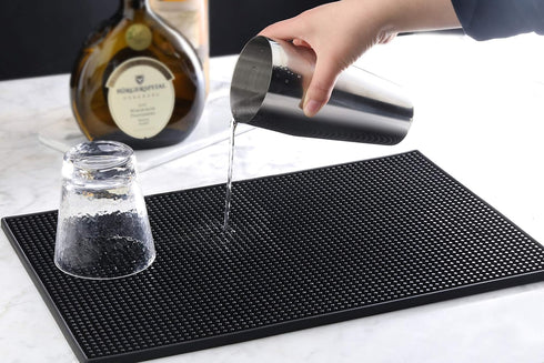 New Star Foodservice 48421 Rubber Bar Service Mat, 12-Inch by 18-Inch, Black