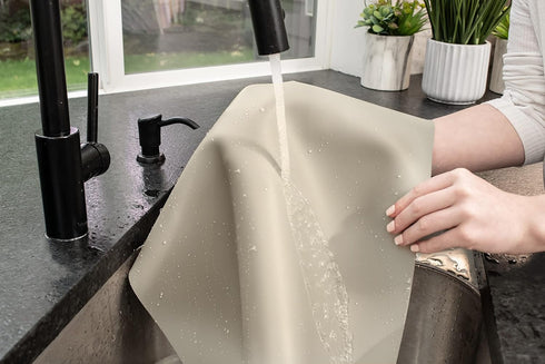 gasaré Extra Large Silicone Mat for Kitchen Counter, Heat Resistant, Non-Slip, Easy to Clean, 25 x 17 Inches