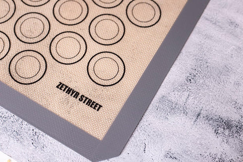 Macaron Baking Mats, Pack of 2 Full Size Silicone Mats with Size Guiding Circles, Non Stick