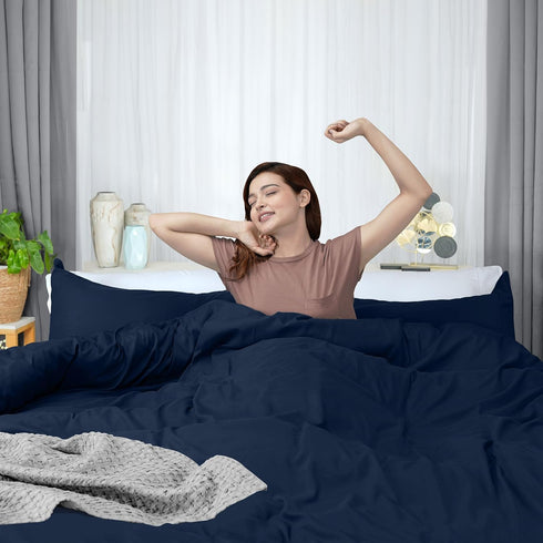 Utopia Bedding Duvet Cover Queen Size - 3 Piece with Zipper Closure, Navy (Comforter Not Included)
