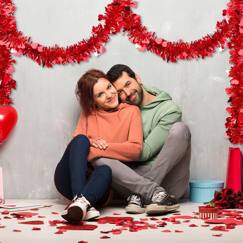 Janinka 6 Pcs Valentine's Day Tinsel Garland, 39ft Red and White Heart Metallic Decor for Wedding Party
