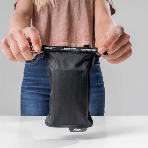 Travel Soap Holder - Waterproof & Quick-Dry Pouch for Soap Bars