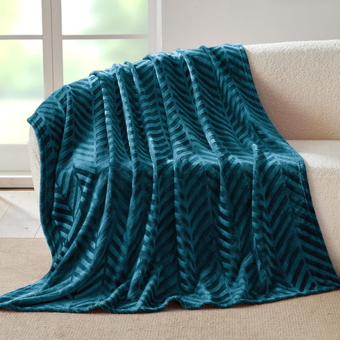 Whale Flotilla Flannel Fleece Throw Blanket, Lightweight Soft Plush Chevron Design, 50x60 Inch, Teal for Couch Sofa Bed