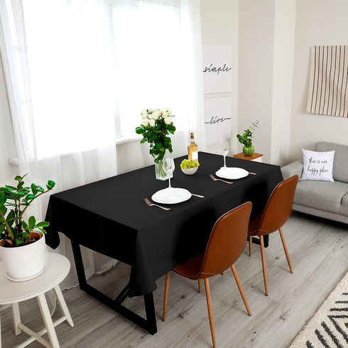 Utopia Kitchen 2 Pack 6 Foot Rectangle Table Cloth, Black, Stain and Wrinkle Resistant for Dining and Parties
