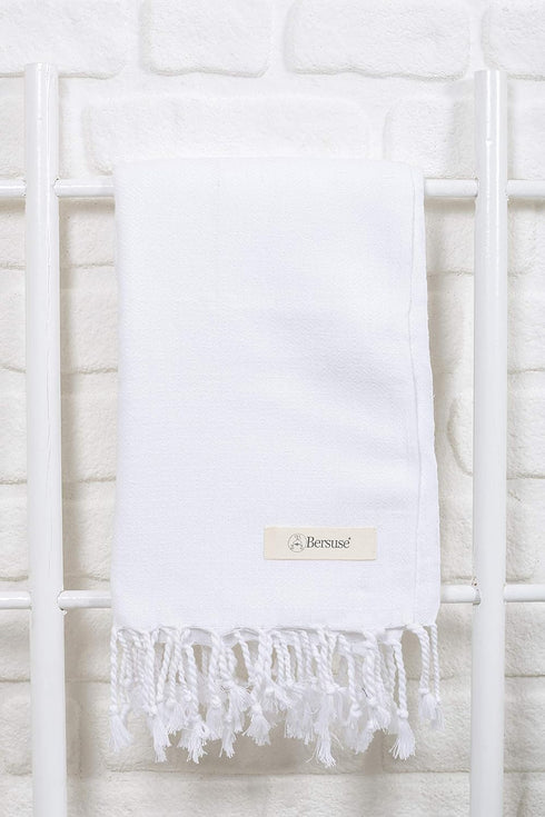 Bersuse 100% Cotton Laodicea Turkish Towel, Bath Beach Pool Towel, 37x70 Inches, White