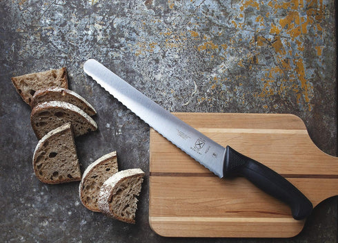 M23210 10-Inch Mercer Culinary Millennia Black Handle, Wide Wavy Edge, Bread Knife