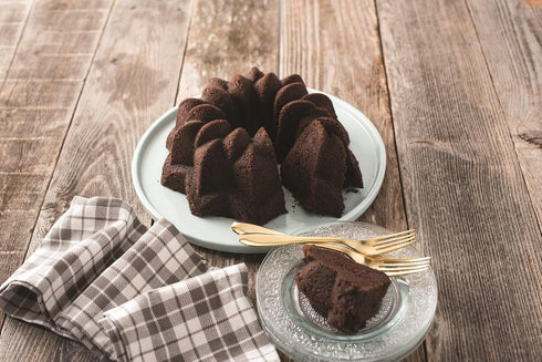 Nordic Ware Vintage Star Bundt Pan
