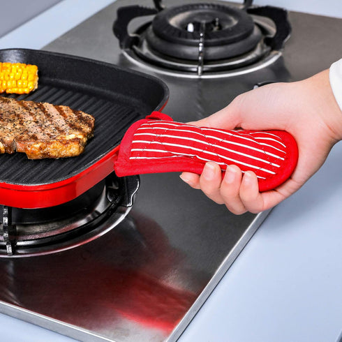 Cast Iron Skillet Handle Covers, Heat Resistant Pot Holders for Kitchen, Machine Washable Handle Mitts 2 PCS (Striped)
