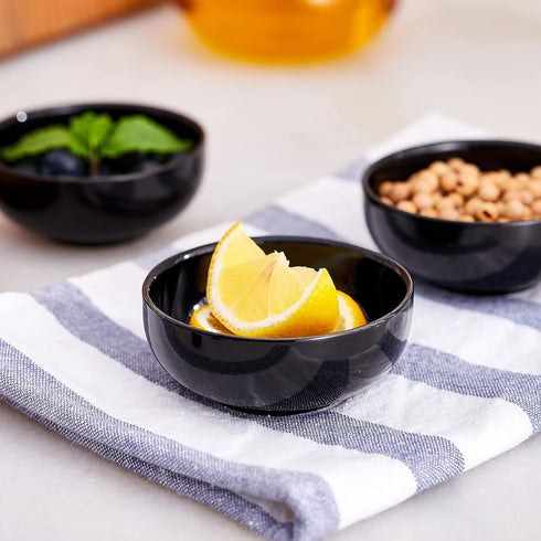 Ceramic Pinch Bowls, 2.5 oz Mini Prep Dip Bowl Set, Small Dipping Salsa Charcuterie Bowls, Set of 6 (Black)
