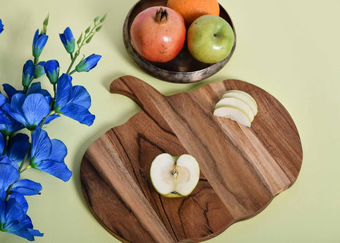Pumpkin Bamboo Serving & Cutting Board, The Nightmare Before X-MAS Gift, 12''L x 13''W, Brown (WL-CB-016)