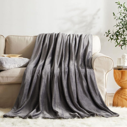 KMUSET Fleece Blanket Throw, Dark Grey, Lightweight, Super Soft Cozy Microfiber Bed Blankets