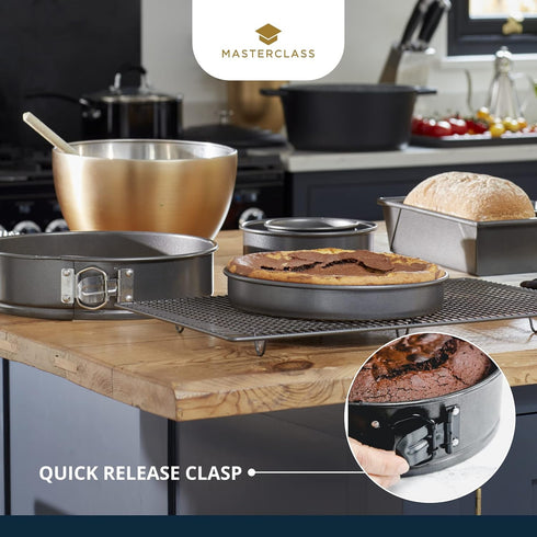 MasterClass KCMCHB45 30 cm Springform Cake Tin, 12 Inch Extra Large Round Pan, Grey, PFOA Non Stick