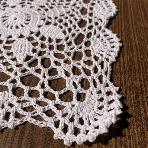 Dcor,15inches(40cm) Hsvanyr White Nightstand Cover Handmade Crochet Lace Table Cloth Doilies Dining Room Mats Table