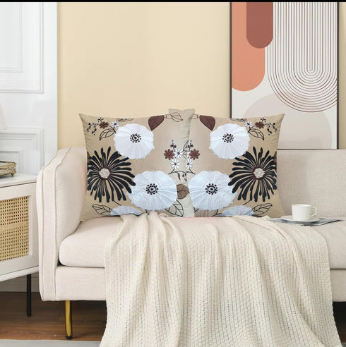 Aitliving 2PCS Pack 18X18 County Decorative Pillow Cover Couch Throw Pillowcase Black/White/Brown Blooming Flower