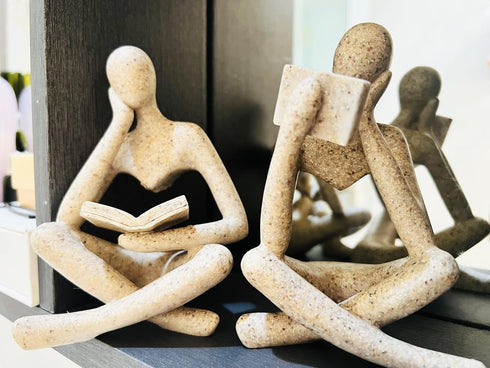 2 Pcs Home Decor Sandstone Reading Thinker Statue Modern Figurines Abstract Aesthetic Sculpture Thinker Statuettes