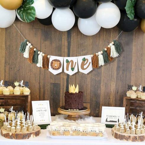 Bohemian Lion High Chair Banner,the Lion's First Birthday, the King of the Jungle, Photography Props in the Studio