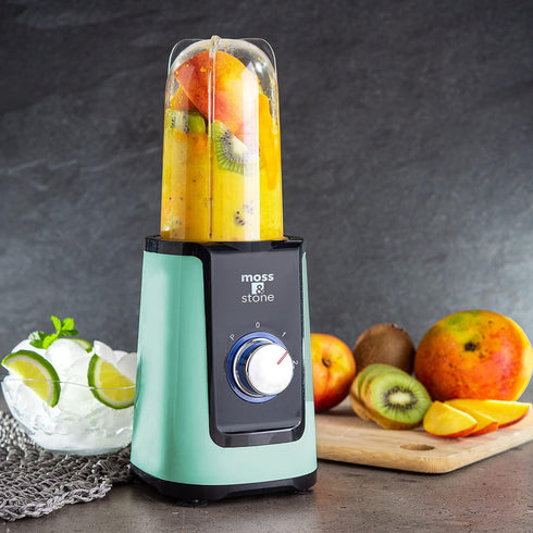 Moss & Stone Smoothie Blender - Compact Personal Blender with Additional Blender Cups - Mini Blender & To-Go Portable