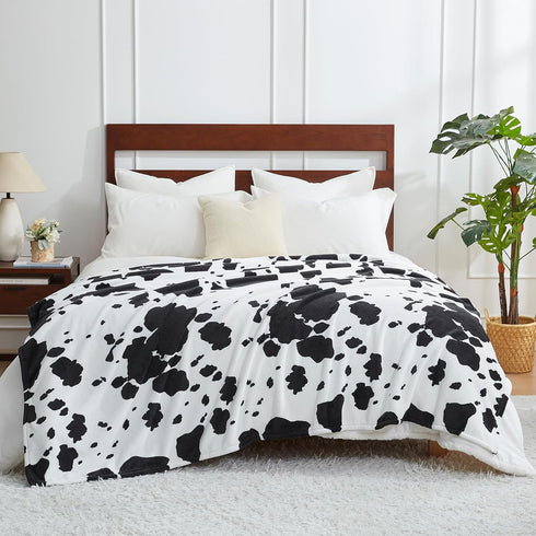 Cozy 90"*90" Bliss Cow Print Throw Blanket for Bed - Super Fuzzy Thick Soft Warm Fleece Blankets for Couch & Room Dcor
