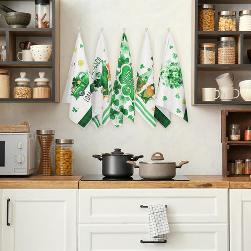 Zubebe 6 Pcs St. Patrick's Day Kitchen Towel Irish Lucky Shamrock Watercolor Gnome Dish Towels
