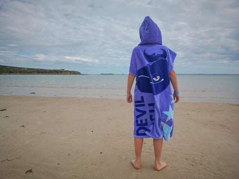 5'6" (37 24 4 TEAM MAGNUS Hooded Beach Towel for Kids up to - surf Poncho for Boys and Girls in x in) - Kids' Bath