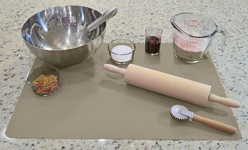 gasaré Extra Large Silicone Mat for Kitchen Counter, Heat Resistant, Non-Slip, Easy to Clean, 25 x 17 Inches