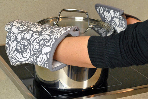 DII Quilted Kitchen Oven Mitt & Potholder Set, Gray Damask Print, 2 Piece, OM 6.5x12/PH 8x8.5