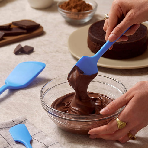 GIR: Get It Right Premium Seamless Spoonula, Non-Stick Heat Resistant Silicone Scraper for Mixing