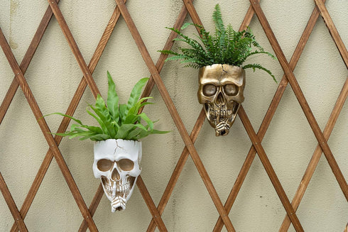White Skull Planter Pot for Outdoor Plants, Halloween Vase, Goth Flower Pot, Day of The Dead Decor