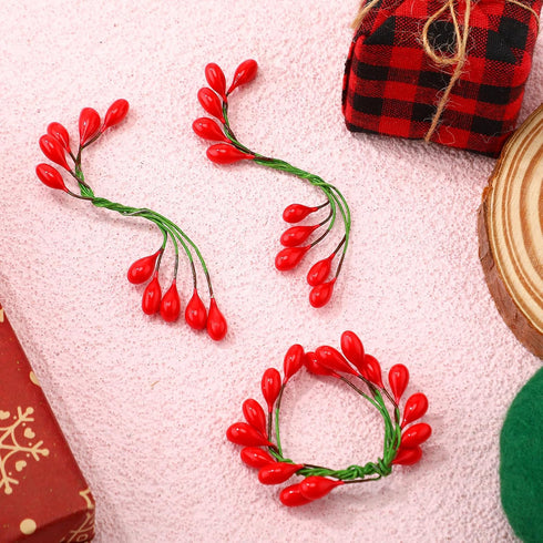 Pack 400 200 BBTO of Red Artificial Holly Berries, Christmas Fake Fruit Berries on Wire Stems for Christmas Tree