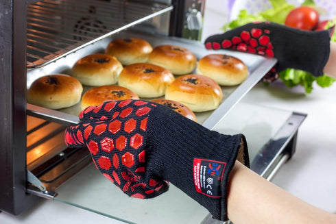 J H Heat Resistant Oven Glove: EN407 Certified 932 °F, Silicone Coating, Oven Mitts for Cooking, Grilling, Camping