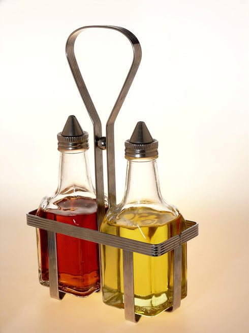 HIC Kitchen Cruet with Spout, Glass, 5.5-Ounces