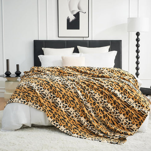 Cozy 50"*60" Bliss Leopard Print Fuzzy Throw Blanket for Couch - Thick Soft Warm Fleece Blankets for Room Decor