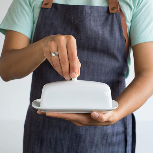 4.5 8 Now Designs Stoneware Rectangle Butter Dish with Lid, White x