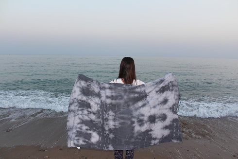 Bersuse 100% Cotton Trinidad Tie Dye Turkish Towel - 37x70 Inches, Black Grey