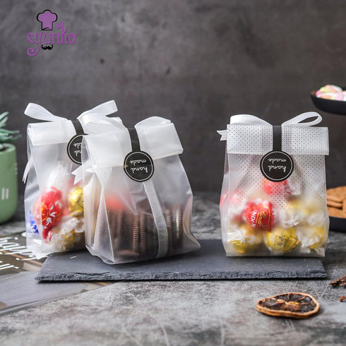 YunKo Cookie Bags for Gift Giving, Clear Cellophane Treat Bags for Favors, 100PACK, Black Dot