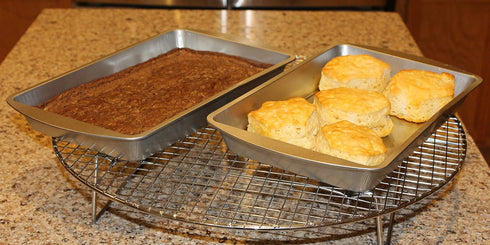 Metal Baking Pan Set, Cookie, Cake, Brownie, Biscuit Pans, Set of 4 (Small)