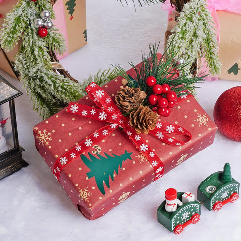 Lystaii 200pcs 10 mm Artificial Holly Berries Mini Christmas Fake Berries with Wire Stems Artificial Berry Fake Berry
