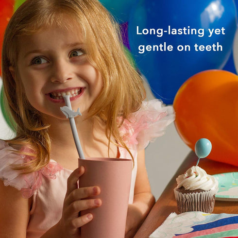 Reusable Silicone Straws Safe for Kids, 4pcs Flexible 7.8 Inches with 1 Cleaning Brush for Tumblers