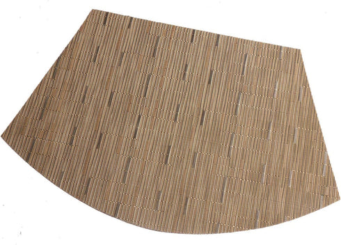 SHACOS Round Table Placemats Set of 4 - Wedge Shape Woven Vinyl Place Mats, Heat Resistant, Tan