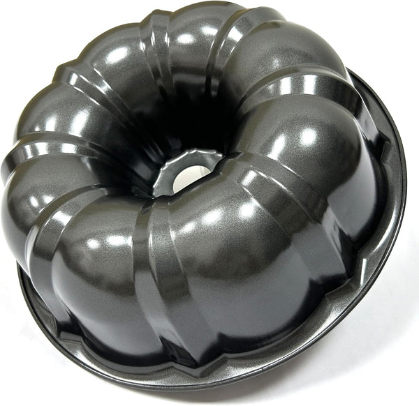 Classic Bakeware 10 Inch Non-stick Fluted Cake Pan, Heavy Duty Carbon Steel Baking Mold in Gray