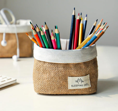 Small Cotton and Linen Hanging Storage Basket, Ideal for Organizing Keys and Miscellaneous Items on Desktop