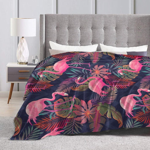 Perinsto 50"X40" Tropical Flamingos with Palm Leaves Throw Blanket Ultra Soft Warm All Season Decorative Fleece