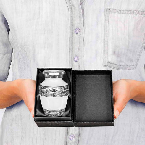 Trupoint Memorials Extra Large Urn for Ashes, Adult Male or Female Up to 330 lbs – Cremation Urns for Human Ashes,