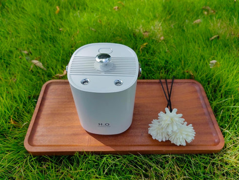 Humidifiers for bedroom,1.2L Portable Cool Mist Humidifiers Auto Shut-Off USB Desk Humidifier,with Warm Night Light and Dual Nozzle Design for Bedroom Travel Office (White) by Senyucom