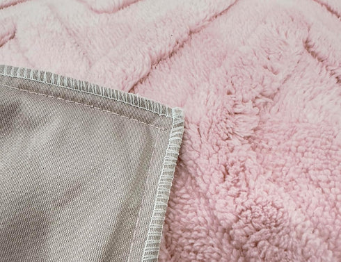 Set 2 28x28,Soft of Faux Fur Extra Large Pink Throw Pillow Covers Checkborad Pattern Decorative Boho Pillow Cover Case