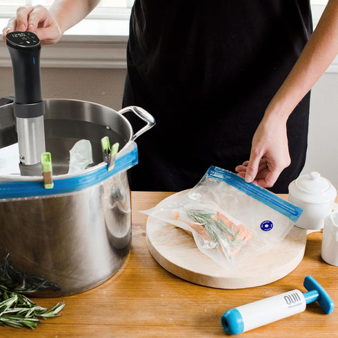 Sous Vide Bags for Joule and Anova Cookers, 15 Reusable BPA-Free Bags with Vacuum Hand Pump - Fits Any Sous Vide Machine