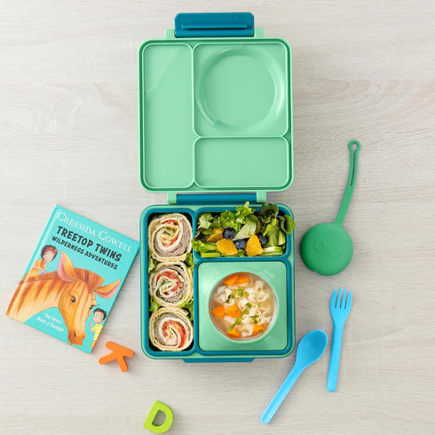 Omie OmieBox Kids Utensils Set - 2 Piece Reusable Fork and Spoon Silverware with Case (Mint Green)