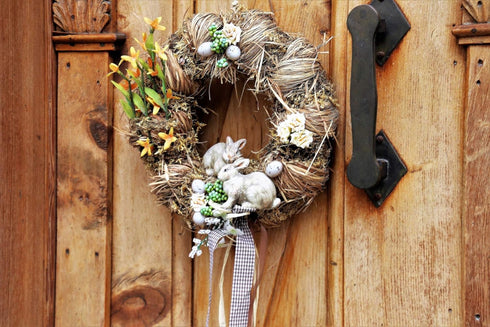 20 Pieces Hanging Wreaths Paper Round Christmas Ornaments with 20 Strings for DIY Craft Decoration