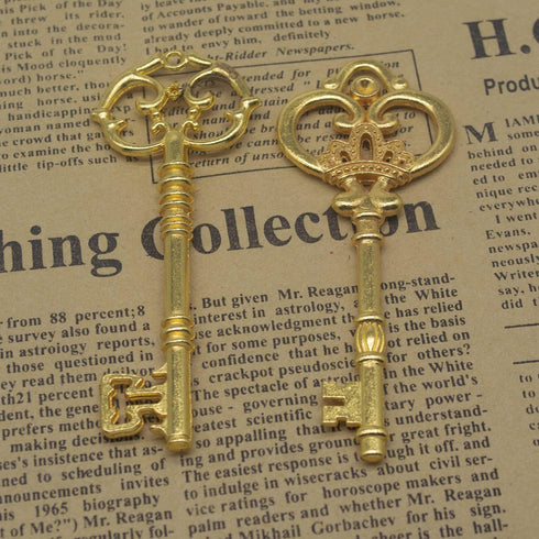 Gutapo Extra Large Antique Skeleton Keys - Wedding Decoration Favor, Handwork Gift, Santa's Key
